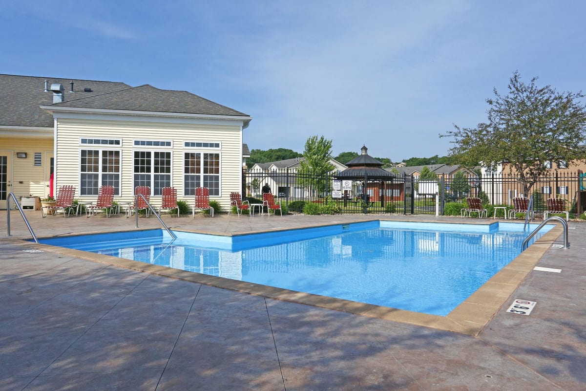 Photos and Video of Cascade Shores Townhomes + Flats in Rochester, MN